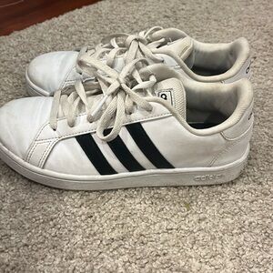 Kids Gently Used Size 3.5 Adidas White and Black Shoes